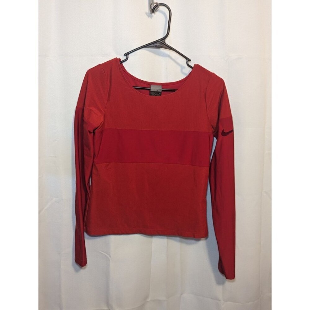 Nike Women Size Medium 8-10 Red Long Sleeve Dri Fit Shirt